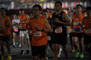 BIB: 23616, 21300, 2126
                            <button type="button" onclick="openModal(21000802)" class="btn btn-primary btn-sm float-right btn-popup" data-toggle="modal" data-target=".modal-high-quality">
                        <i class="fas fa-shopping-cart"></i> Add to Cart
                    </button>
                                            <button type="button" onclick="isThisMe(21000802, true)" class="btn btn-success btn-sm float-right btn-popup btn-isme hidden" data-toggle="tooltip" data-placement="bottom" title="นี่คือรูปของคุณใช่ไหม คลิกที่นี่เพื่อเอาเข้าอัลบั้ม">
                        <i class="fas fa-plus"></i> Add to album
                    </button>
                    <button type="button" onclick="isThisMe(21000802, false)" class="btn btn-warning btn-sm float-right btn-popup btn-isnotme hidden">
                        <i class="fas fa-ban"></i> Remove from album
                    </button>